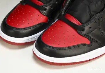 Low Retro Jordan Bred 1 0628